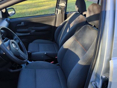 Volkswagen Fox  2010