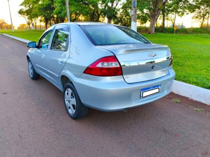 Chevrolet Prisma  2012