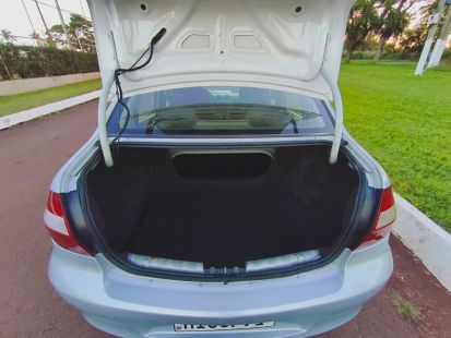 Chevrolet Prisma  2012