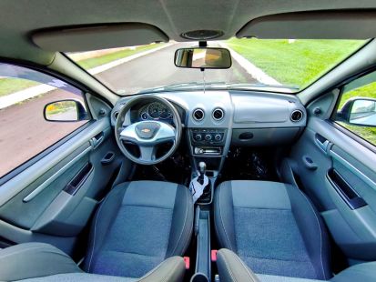 Chevrolet Prisma  2012