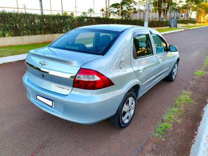 Chevrolet Prisma  2012