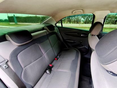 Chevrolet Prisma  2013