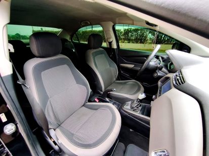 Chevrolet Prisma  2013