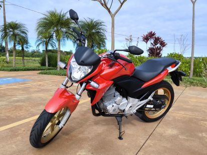 Honda CB300R 2015
