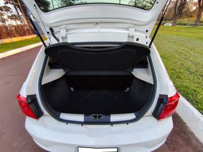Volkswagen Gol  2017