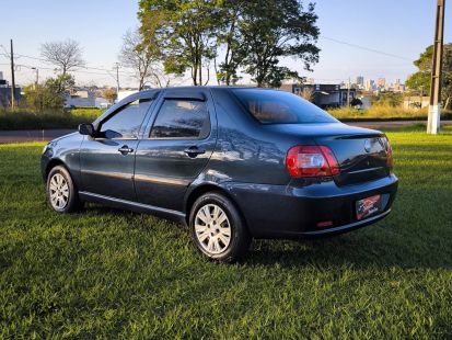Fiat Siena HLX 2004