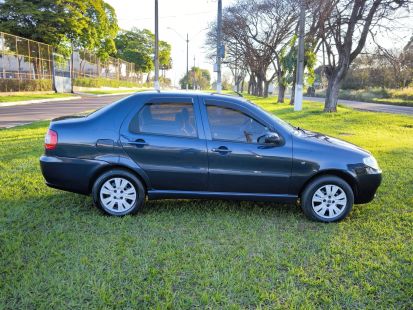 Fiat Siena HLX 2004