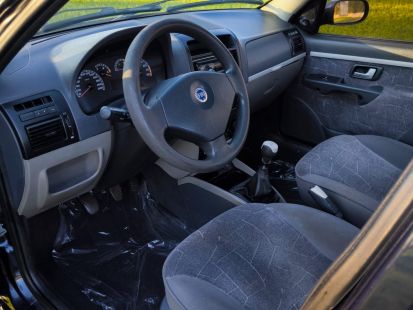 Fiat Siena HLX 2004