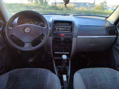 Fiat Siena HLX 2004